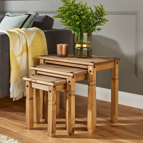 Corona solid pine - corona, living